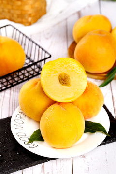 黄皮哈密瓜,蔬菜水果,食品餐饮,摄影素材,汇图网